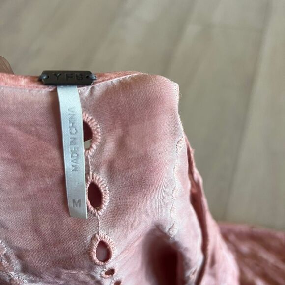 YFB Young Fabulous & Broke Costa Eyelet Tie Dye Pink High-Low Maxi Dress size M - Picture 7 of 8